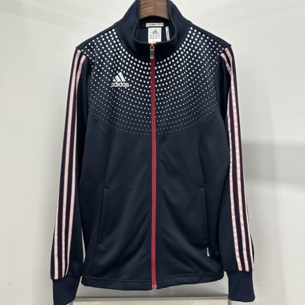 ADIDAS (M)