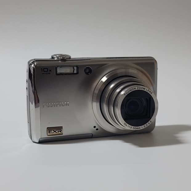 후지필름 파인픽스 f70exr 아일릿 원희 디카