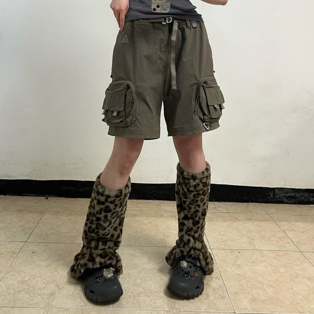 Nike ACG cargo shorts Iron Stone