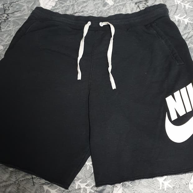 나이키 스포츠웨어 퓨추라 스웨트 쇼츠팬츠 (L)