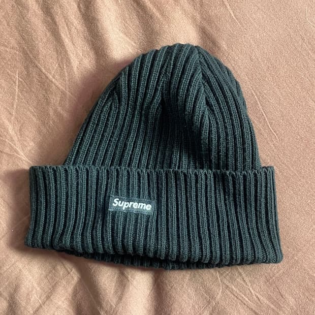 슈프림 오버다이드 비니