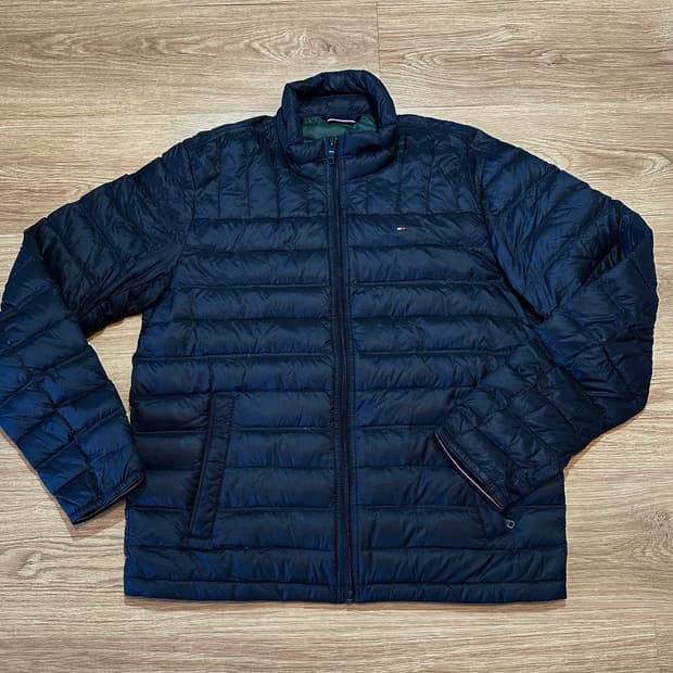 타미힐피거 경량패딩