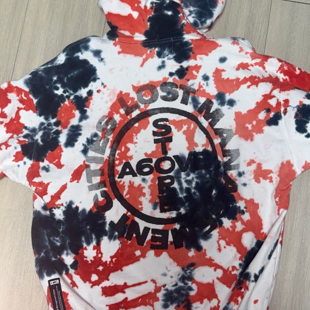 Lmc x A6ove 후드티 s