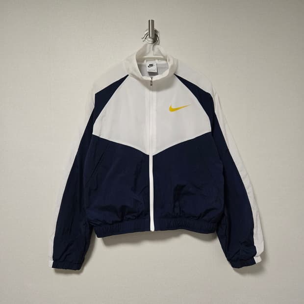 나이키 빅로고 바람막이 윈드브레이커 / 여성 자켓/ 여자 자켓 