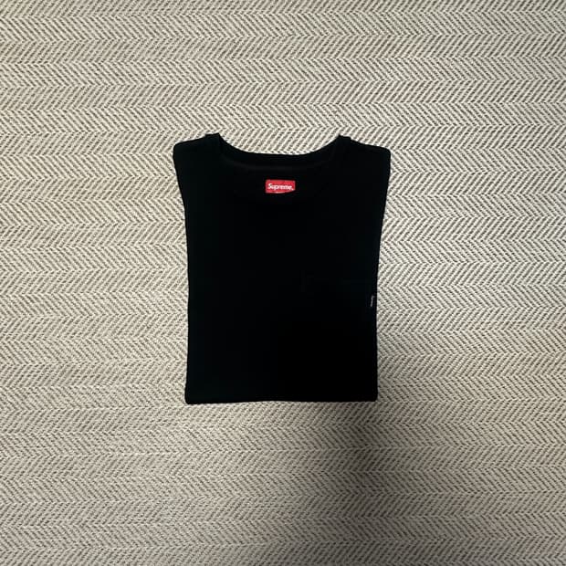 SUPREME one pocket t-shirt
