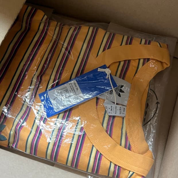 (새제품) 아디다스 오리지널스 스트라이프 티셔츠 KB8356 L