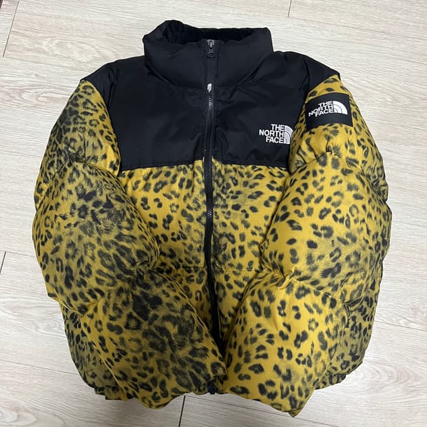 노스페이스 화이트라벨 레오파드 패딩
