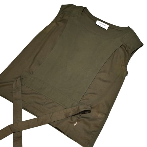 Yves Saint Laurent 08SS sleeveless
