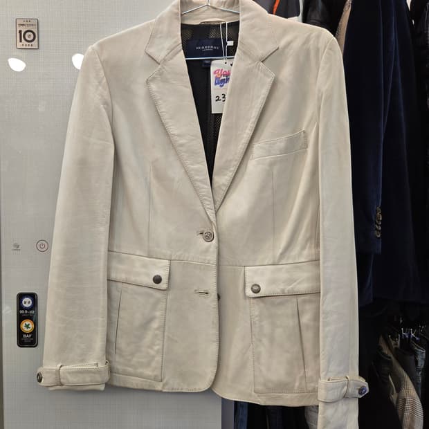 [쿨거환영]버버리 100% 양가죽 블레이저/재킷