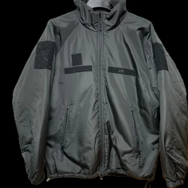 LMC 레벨7 패딩 블랙 S