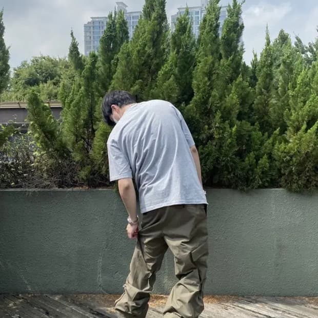 (50)우영미 21fw 밑단디테일 카고팬츠