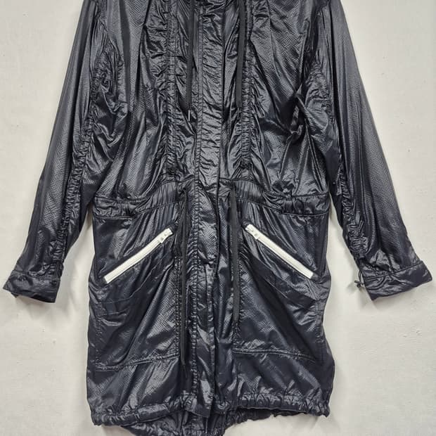 아디다스 스텔라메카트니 콜라보 경량 바람막이