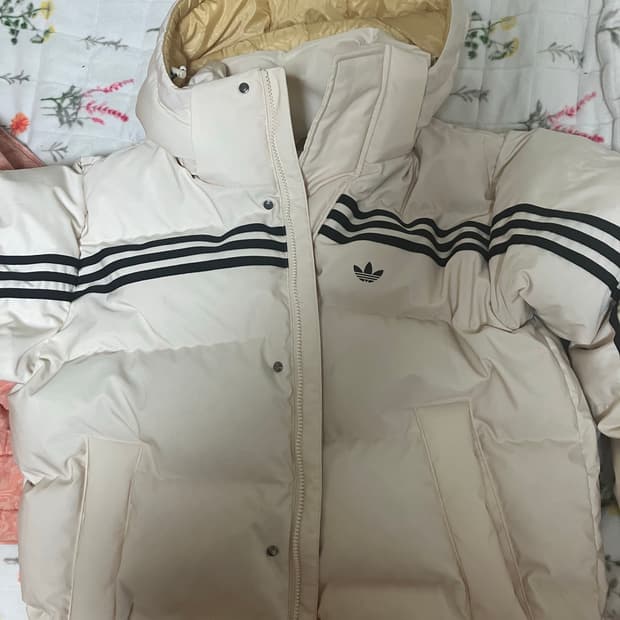 아디다스 오리지널스 70s 프리미엄 퍼퍼 재킷 L