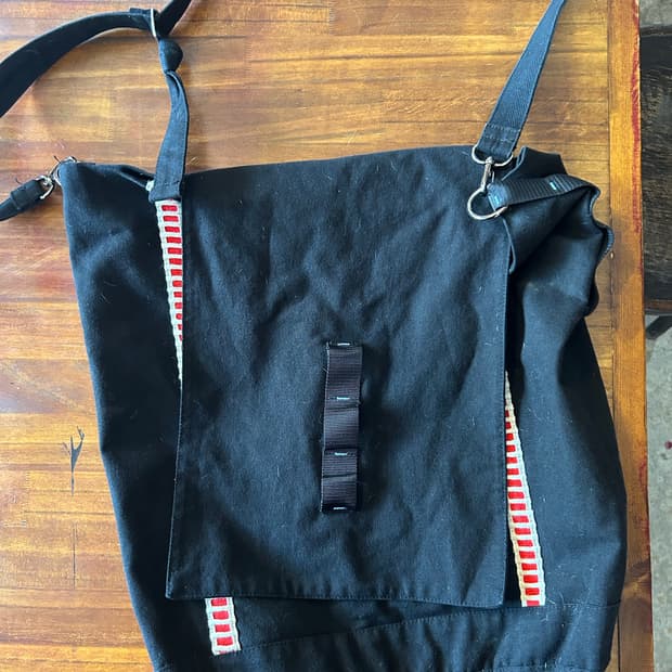 Twobuildershouse 가방