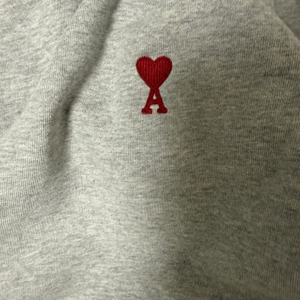 아미 후드티 팔아요 2번착용