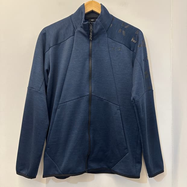 L) 오클리 네이비 트랙탑 저지