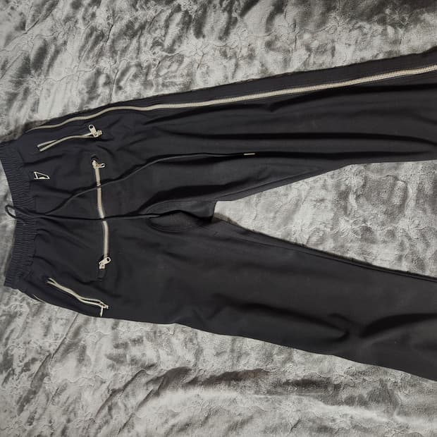 언더마이카 리전 04 (2 size)