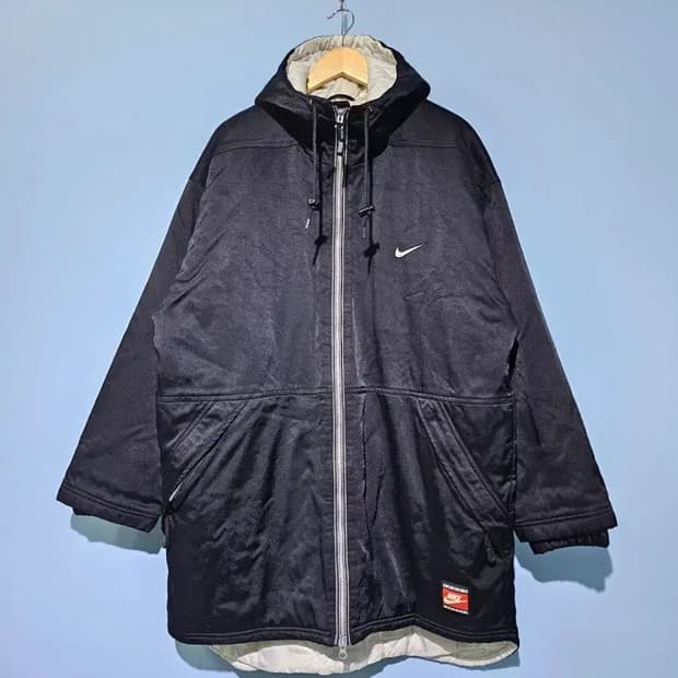 나이키 후드 패딩 점퍼 100