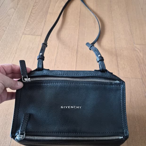 (정품) 지방시 판도라 크로스백 미니 (명품 여자 가방 숄더백)