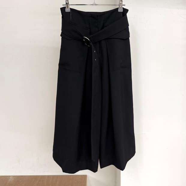 아크네 스튜디오 블랙 와이드레그 벨트 트라우저 