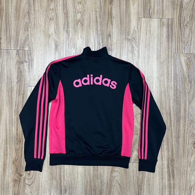아디다스 빅레터링 트랙탑 져지