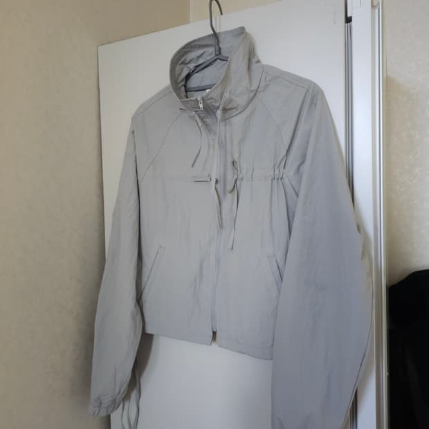 SEOLO 서로 스트랩 우븐 바람막이