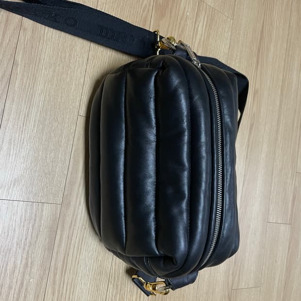 마리메꼬 가방 판매합니다