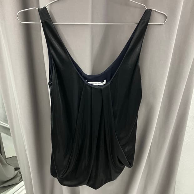 Silky drape top