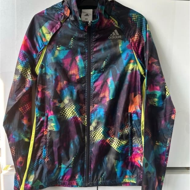 아디다스 멀티 패턴 바람막이