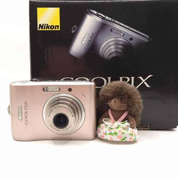 🩷니콘 쿨픽스 L15 핑크골드 ✨
빈티지 감성 + 따뜻한 색감