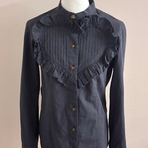 비비안웨스트우드 하트 셔츠, 블라우스