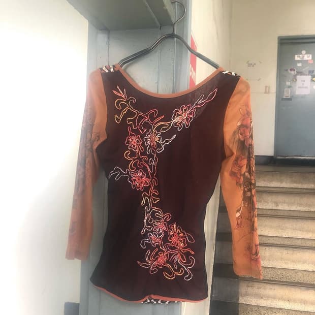 파우닝 133 빈티지 매쉬 롱슬리브 save the queen