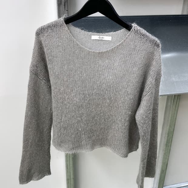 gray wool crop knit
