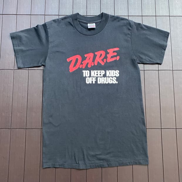 (L) 90s 빈티지 DARE 티셔츠
