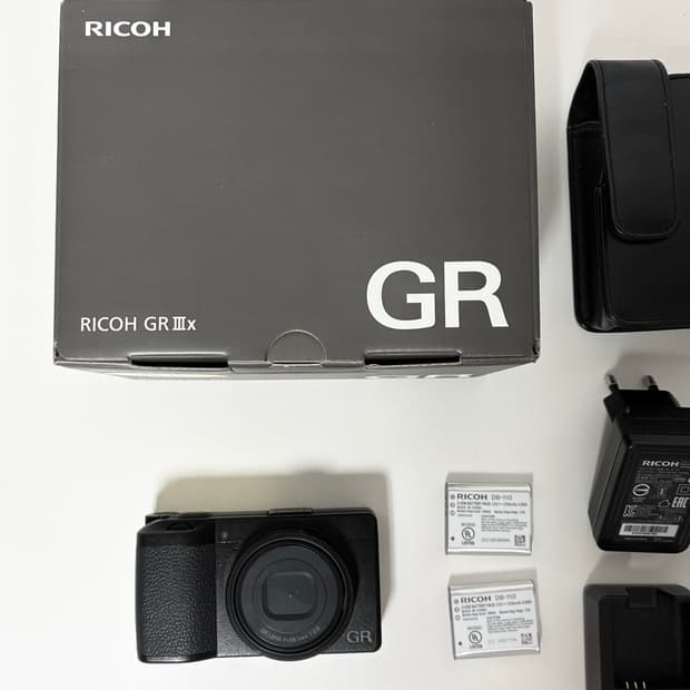 RICOH GR3X