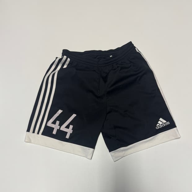 여성 아디다스 44 TAST 트레이닝 삼선 트랙 반바지 M