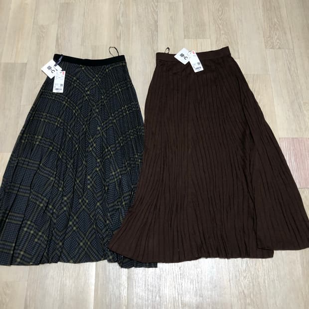 (우먼스 S) 새상품 유니클로 C 플리츠 롱 스커트 메리노 블렌드 스커트