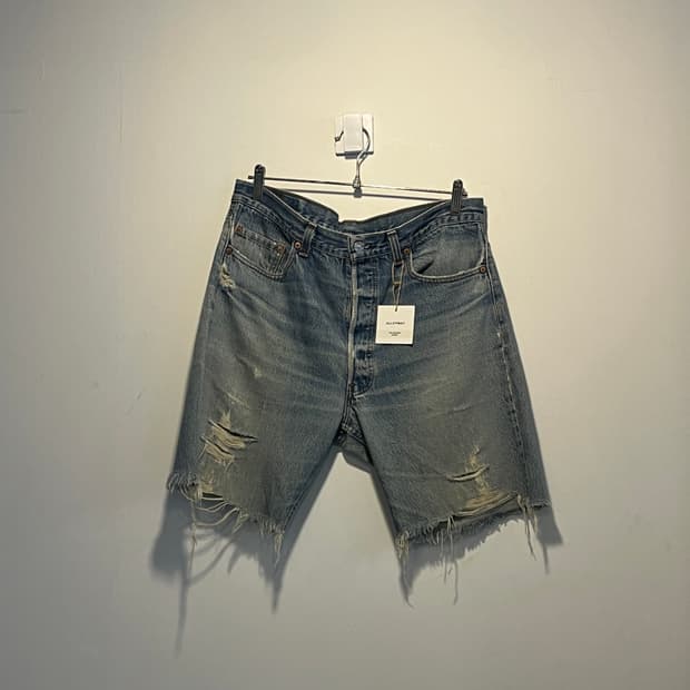 Levis short jeans