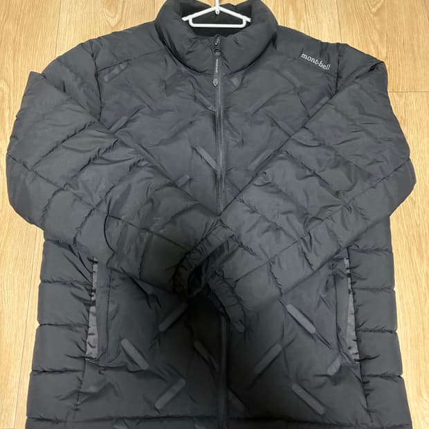 몽벨 경량패딩