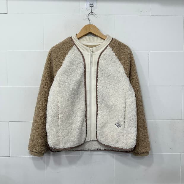 빈폴 뽀글이 플리스 자켓