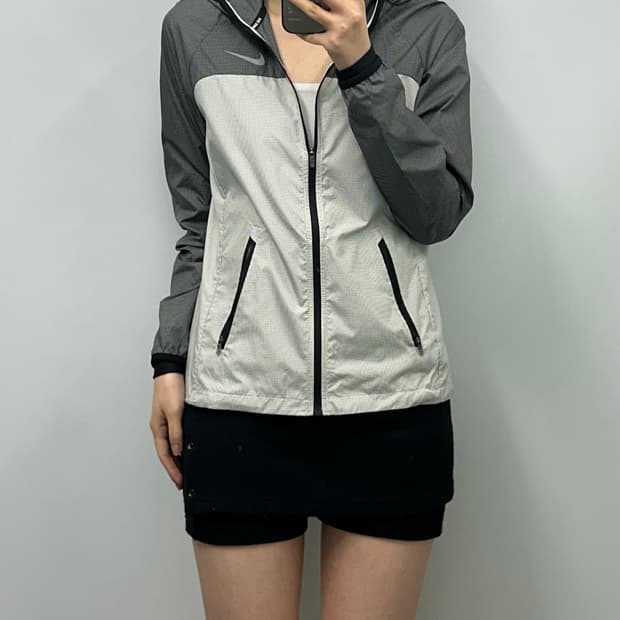 나이키 러닝 배색 바람막이 자켓