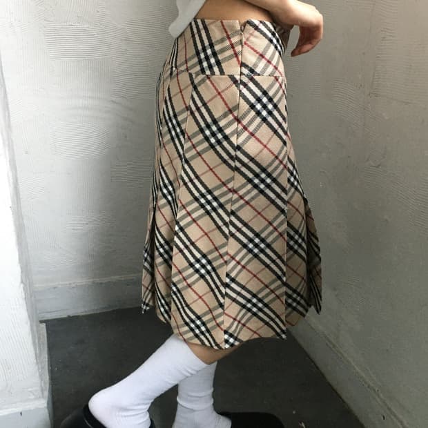 Burberry 버버리 블루라벨 노바체크 플리츠 미디 스커트  