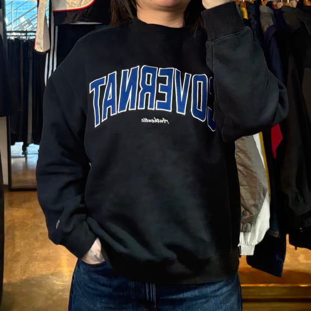 커버낫 블랙 맨투맨