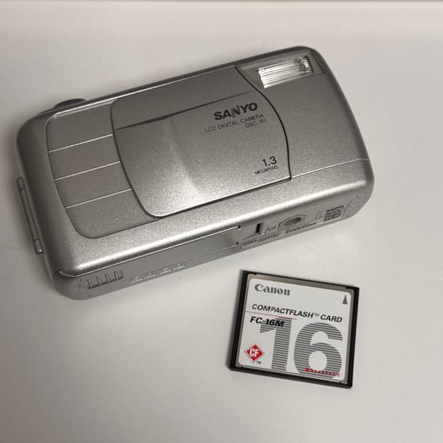 ✨희귀디카✨ 산요 DSC-R1 / sanyo