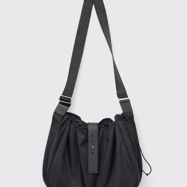 해칭룸 웨이비백 하이 블랙 Wavy Bag High
