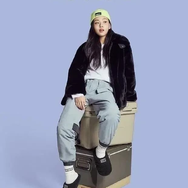 (S)여성 푸마 x 비비 에코 밍크퍼 자켓