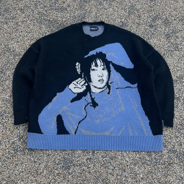 아조바이아조 그래픽 니트