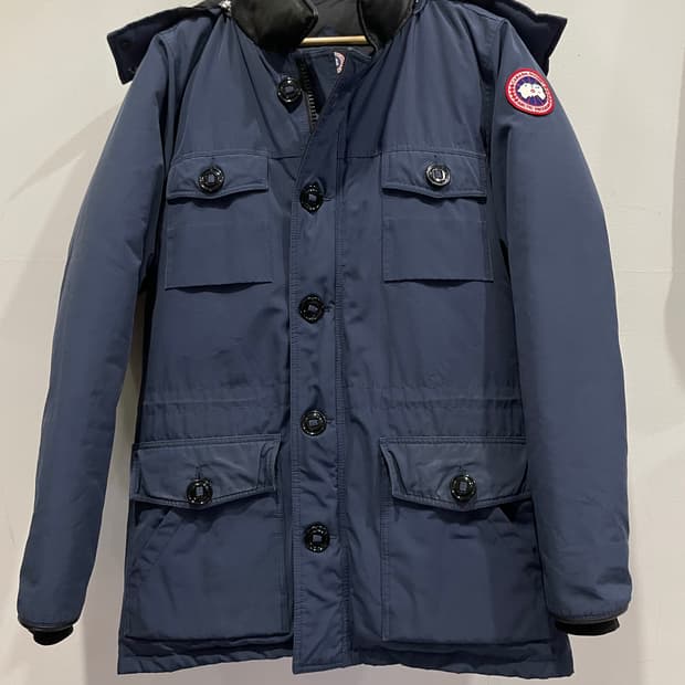 캐나다구스 네이비 패딩 M/M 매장판