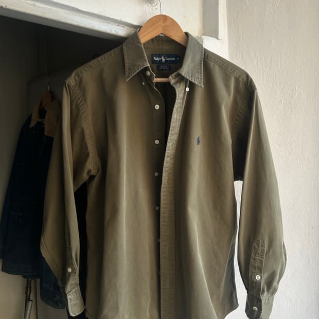 00‘s 폴로 버튼다운셔츠 올리브