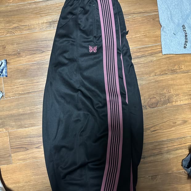 니들스 hd 트랙팬츠 검핑 L